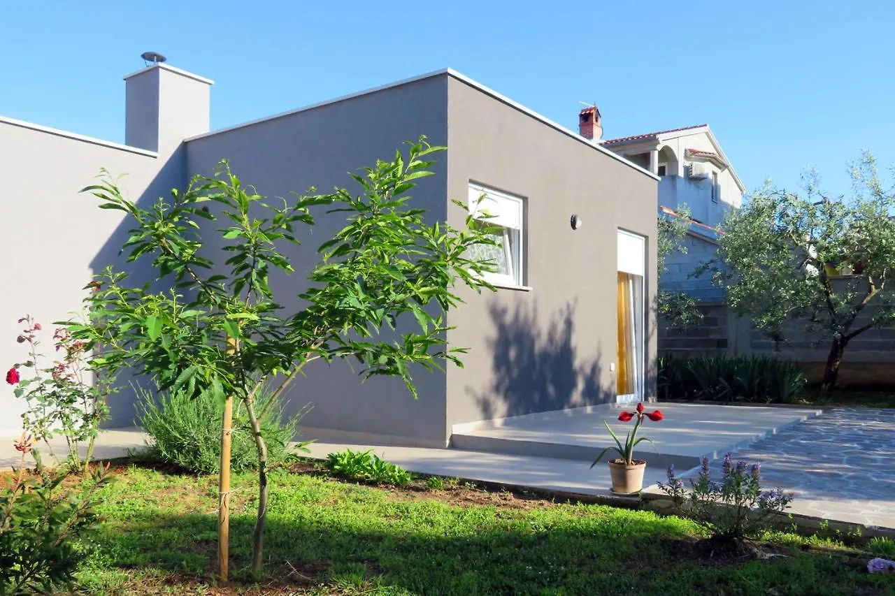 Holiday Apartment For Families And Couples In Pula, Stinjan